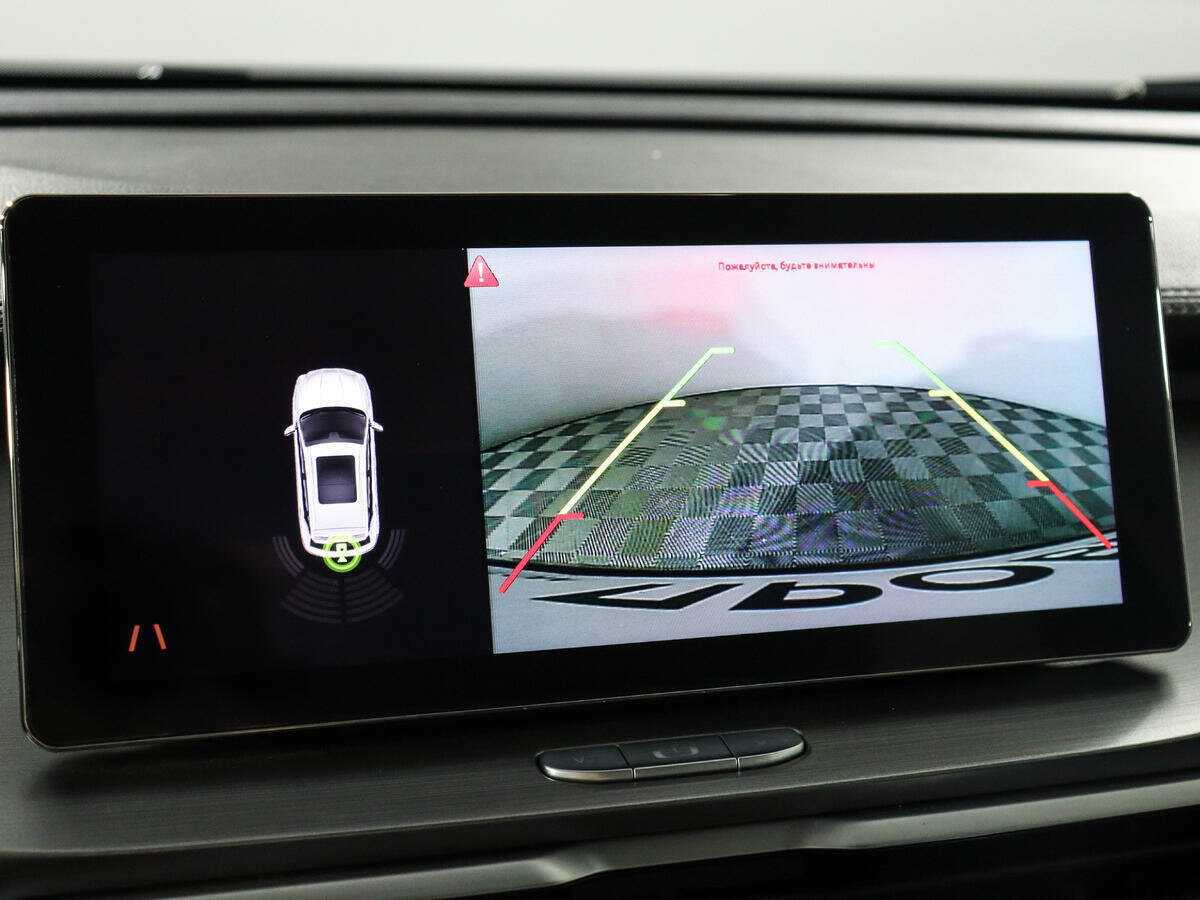 Geely Coolray с пробегом — 2021 год. Фото: #18