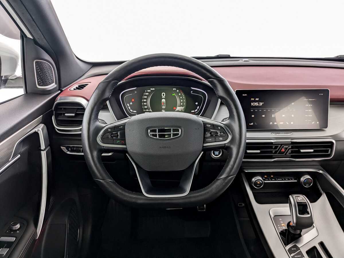 Geely Coolray с пробегом — 2021 год. Фото: #17