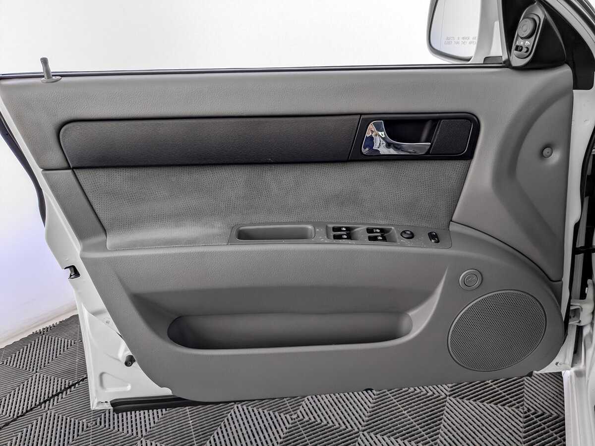 Daewoo Gentra с пробегом — 2014 год. Фото: #14