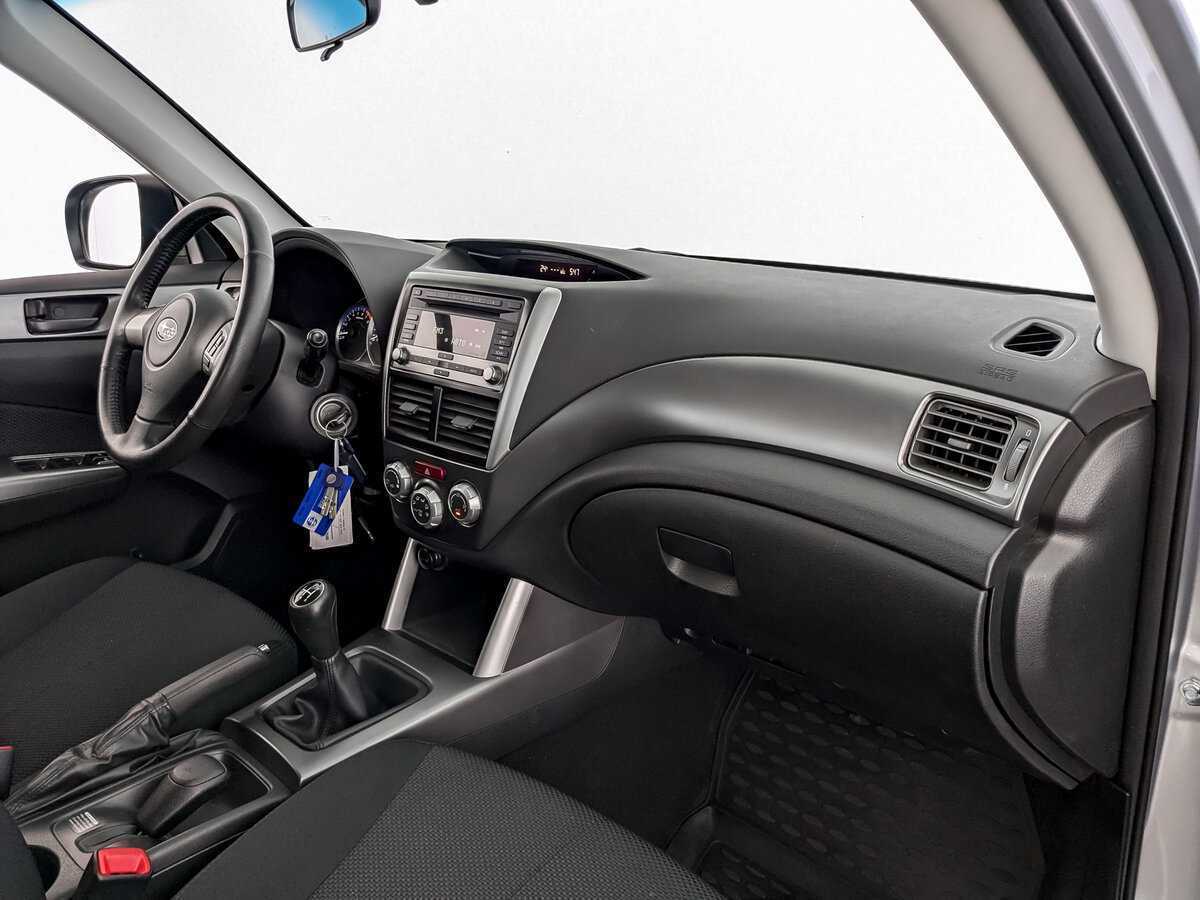 Subaru Forester с пробегом — 2012 год. Фото: #8