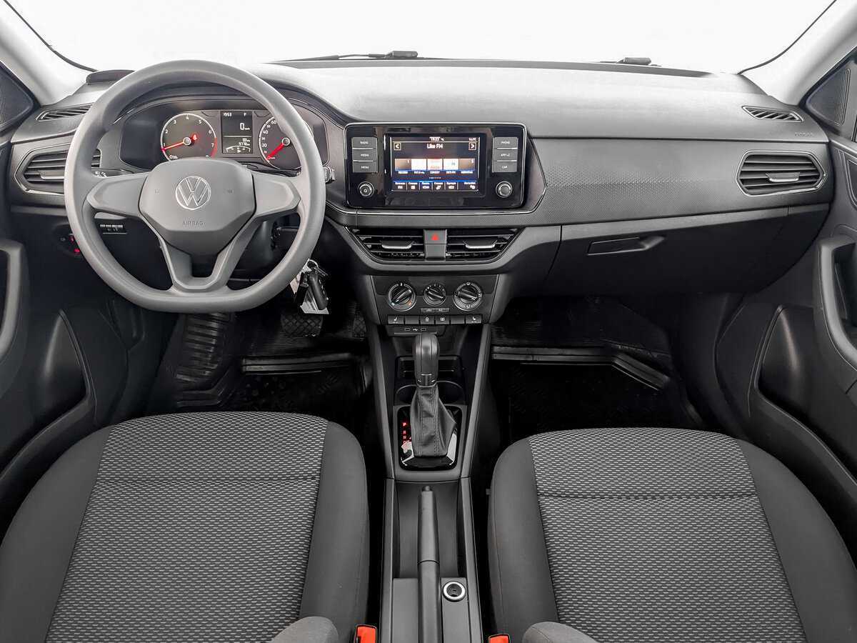 Volkswagen Polo с пробегом — 2021 год. Фото: #11