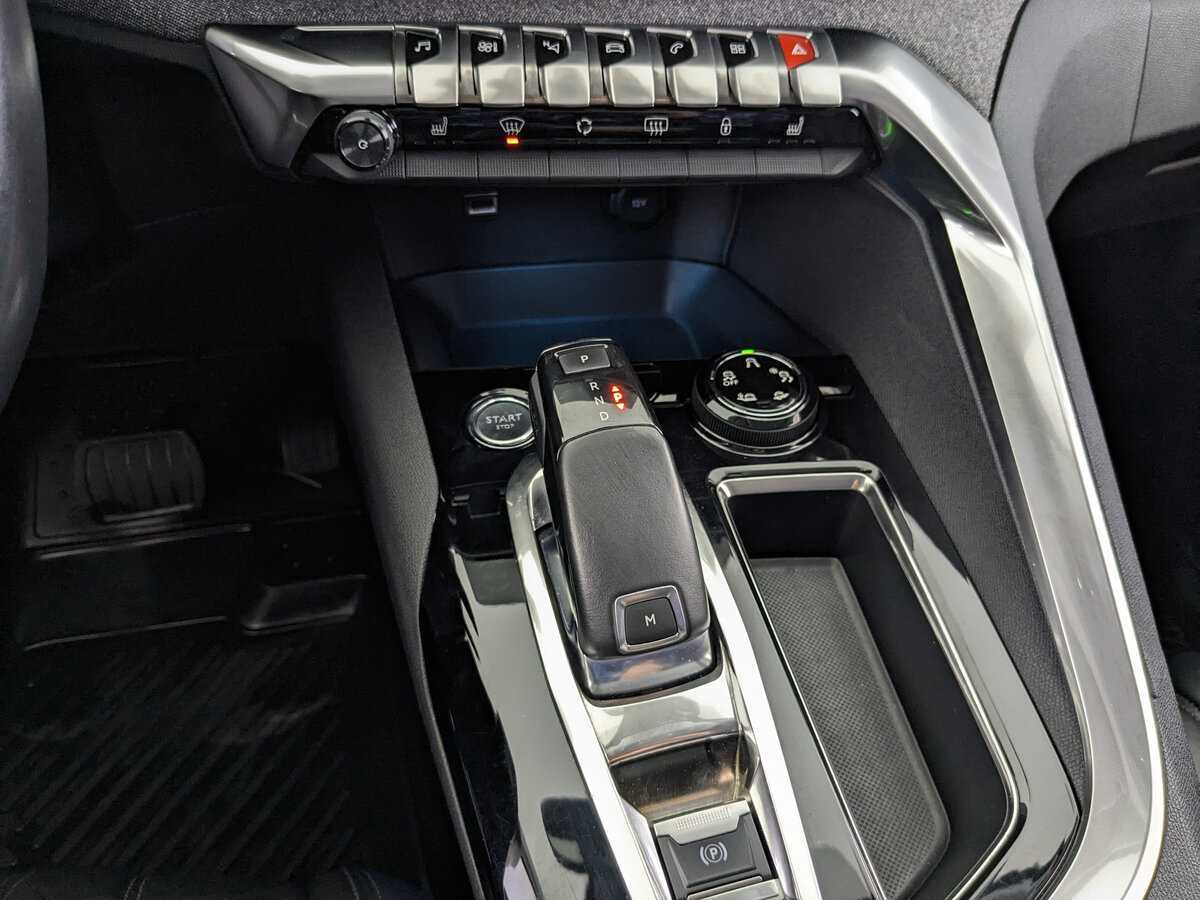 Peugeot 3008 с пробегом — 2017 год. Фото: #20