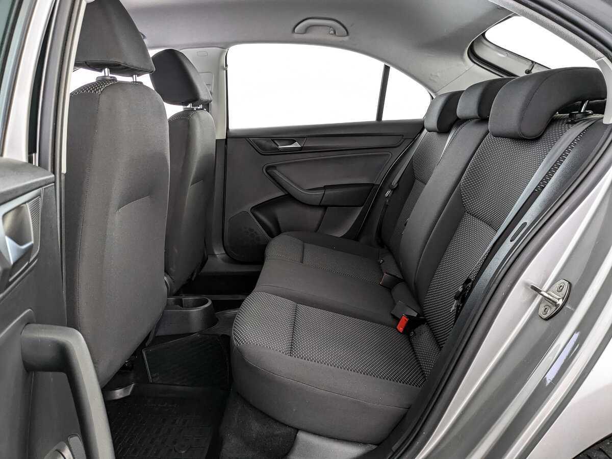 Volkswagen Polo с пробегом — 2021 год. Фото: #13