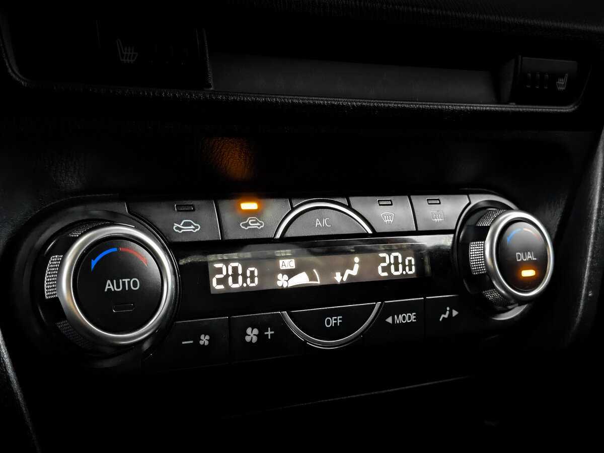 Mazda 3 с пробегом — 2014 год. Фото: #20