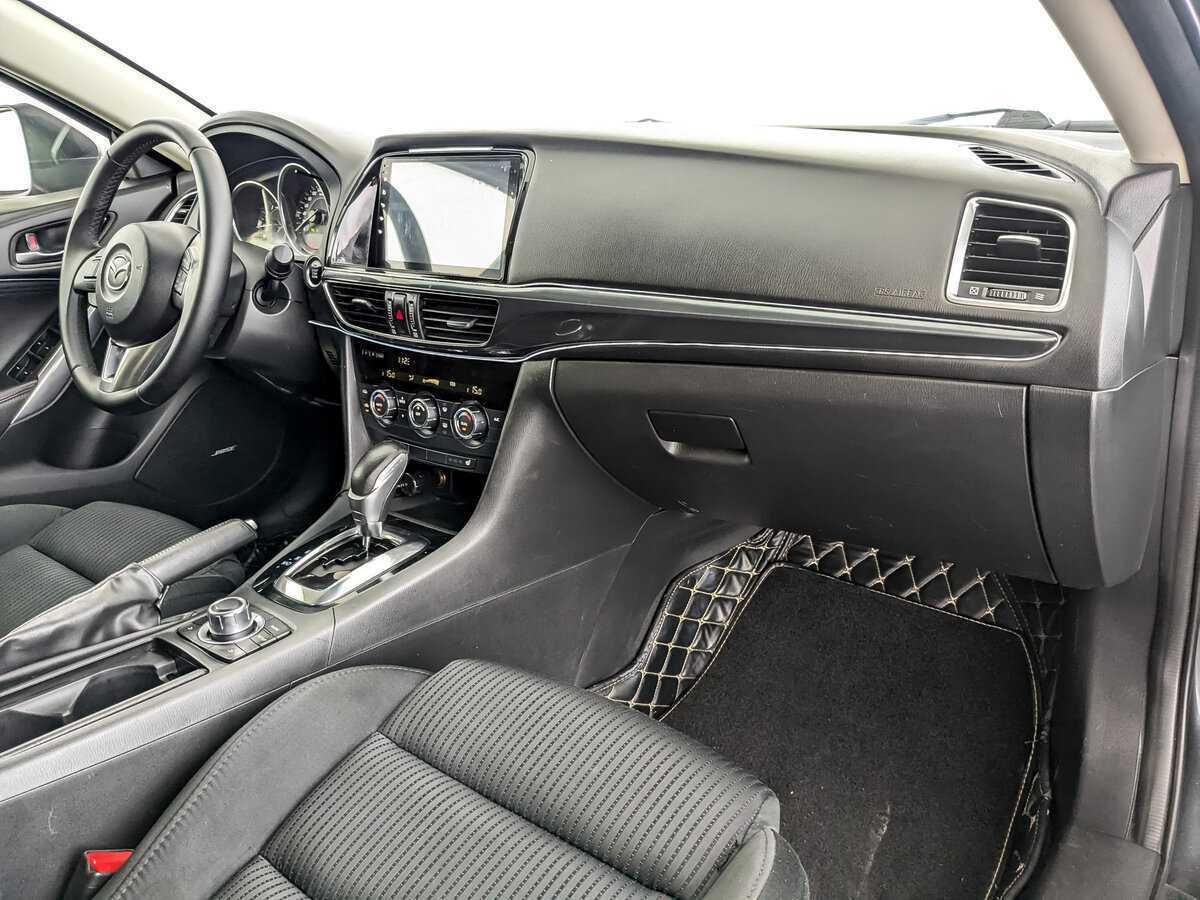 Mazda 6 с пробегом — 2014 год. Фото: #8