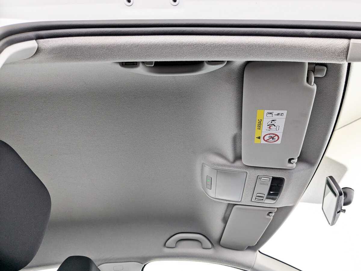 Volkswagen Polo с пробегом — 2020 год. Фото: #17