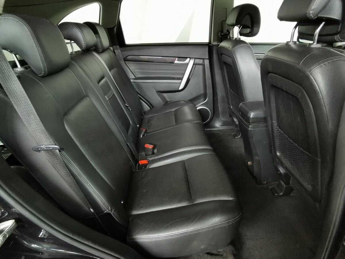 Chevrolet Captiva с пробегом — 2013 год. Фото: #10