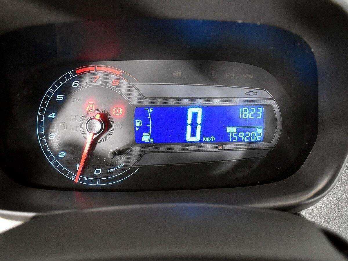 Chevrolet Cobalt с пробегом — 2013 год. Фото: #9