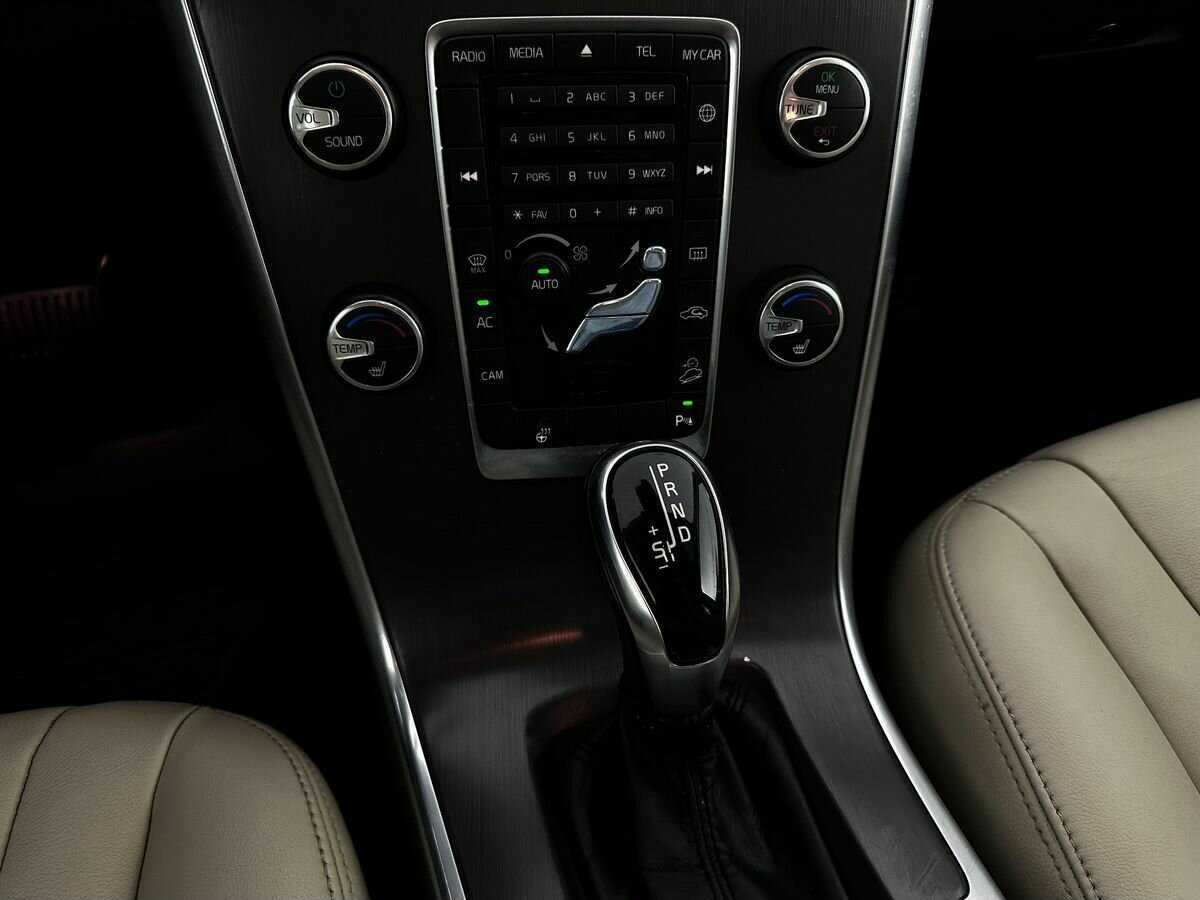 Volvo XC60 с пробегом — 2014 год. Фото: #12