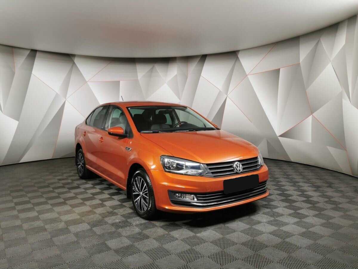 Volkswagen Polo с пробегом — 2016 год. Фото: #2