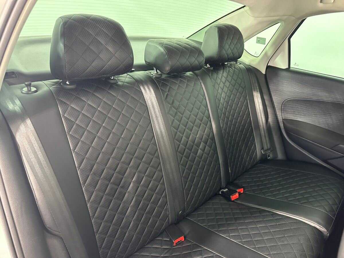 Volkswagen Polo с пробегом — 2018 год. Фото: #14