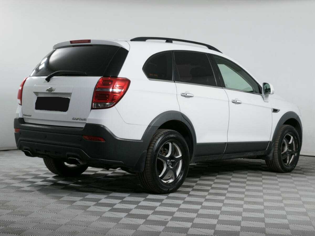 Chevrolet Captiva с пробегом — 2014 год. Фото: #3