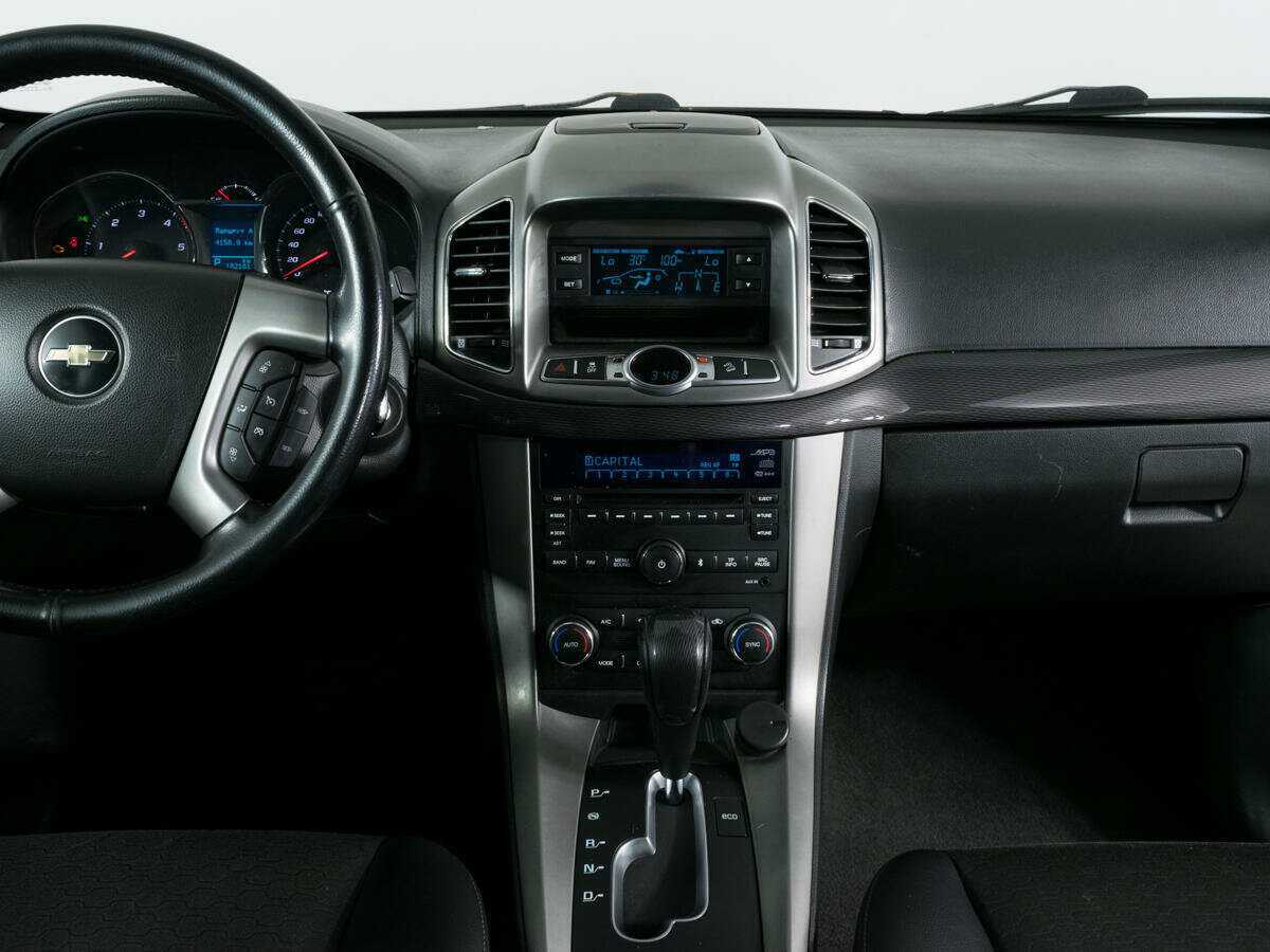 Chevrolet Captiva с пробегом — 2014 год. Фото: #7