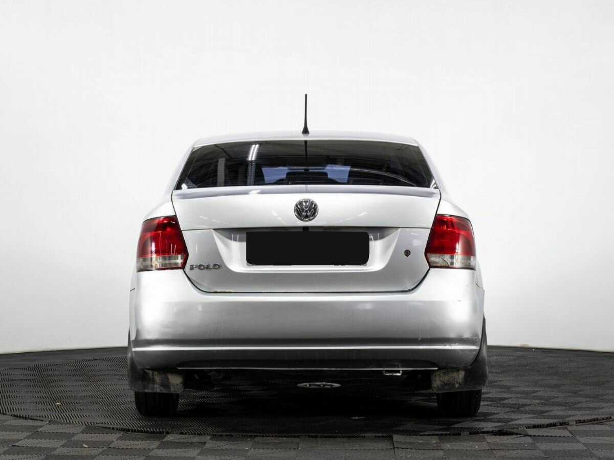 Volkswagen Polo с пробегом — 2013 год. Фото: #3