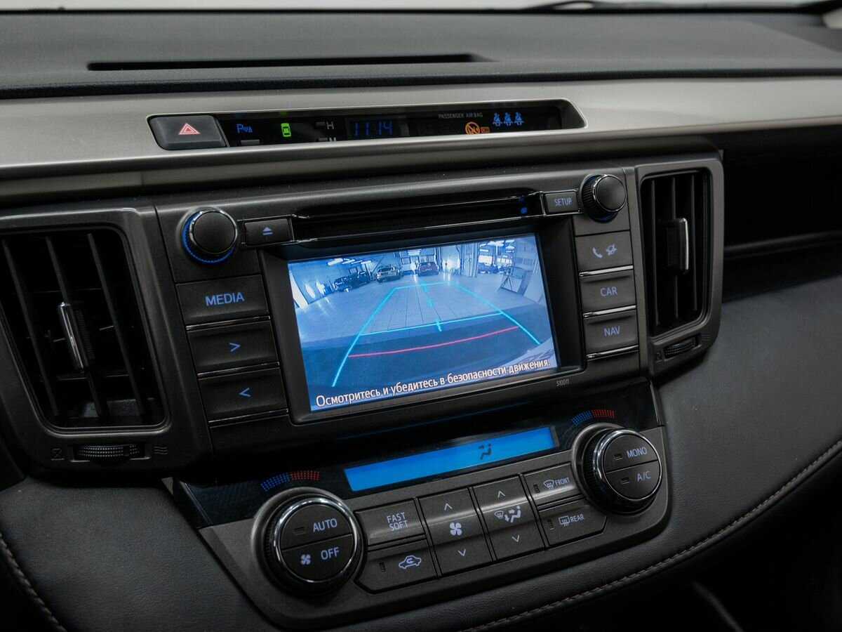 Toyota RAV4 с пробегом — 2014 год. Фото: #19