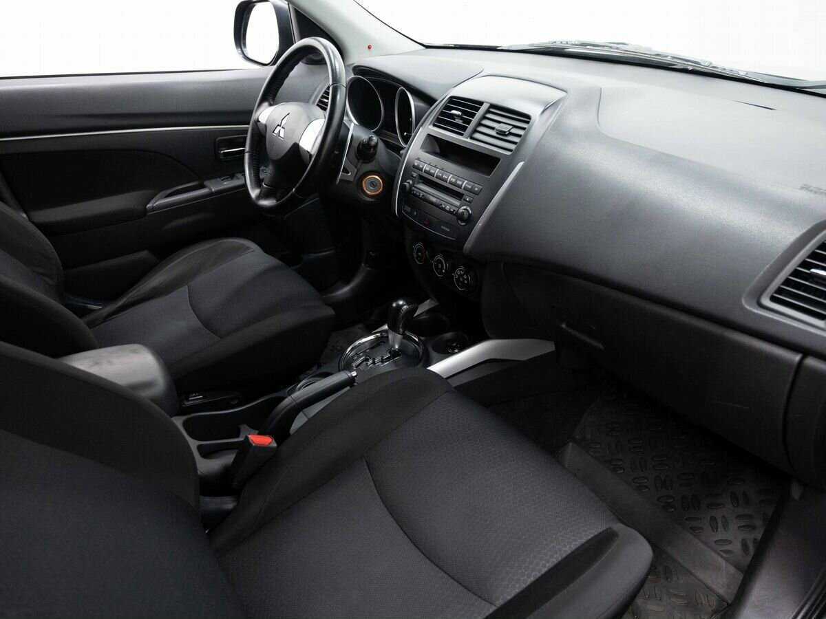 Mitsubishi ASX с пробегом — 2012 год. Фото: #10