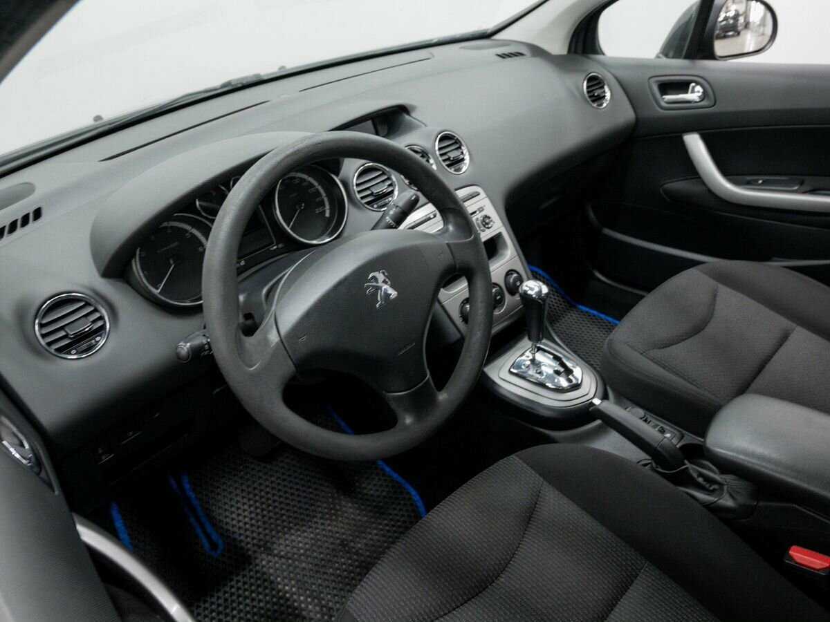 Peugeot 408 с пробегом — 2013 год. Фото: #12