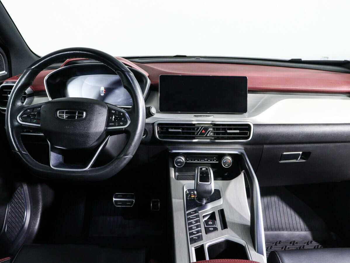 Geely Coolray с пробегом — 2021 год. Фото: #9