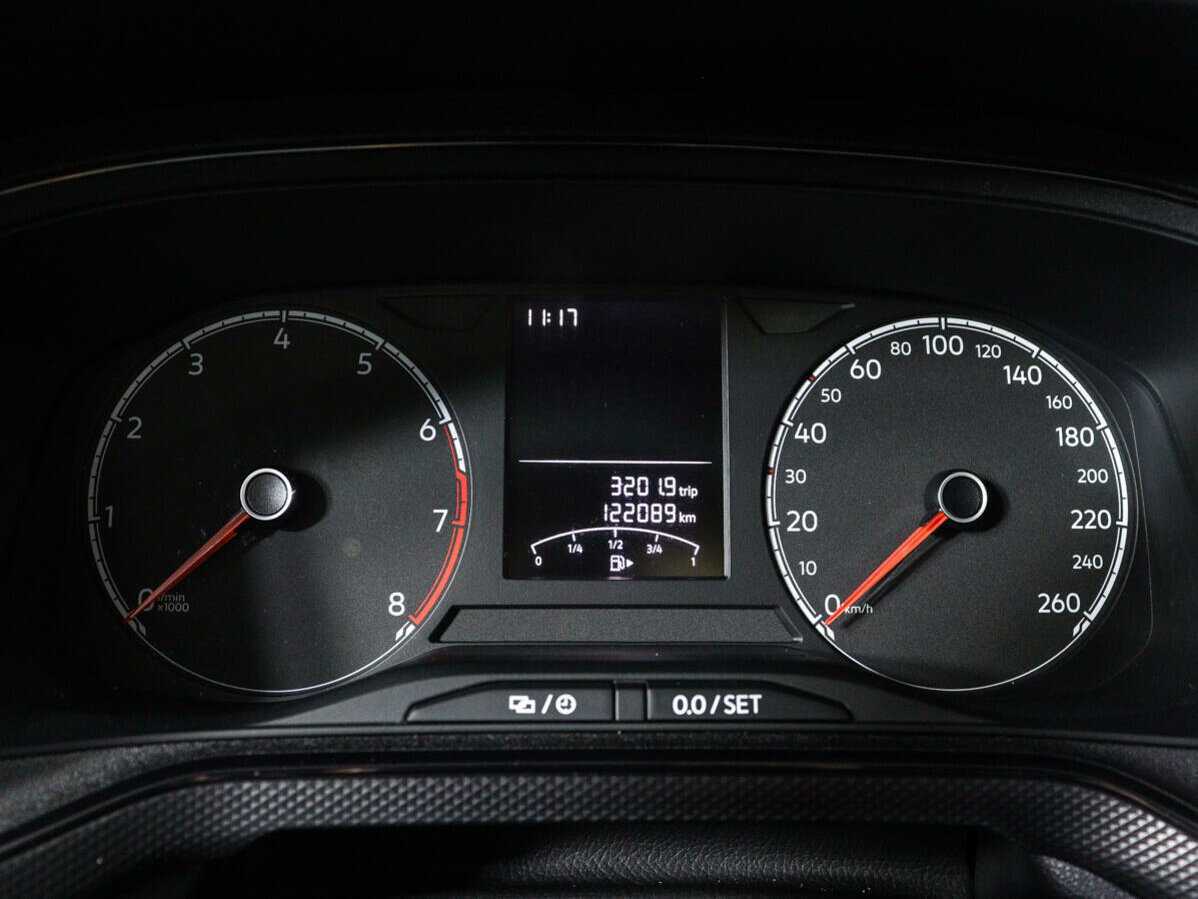 Volkswagen Polo с пробегом — 2020 год. Фото: #10