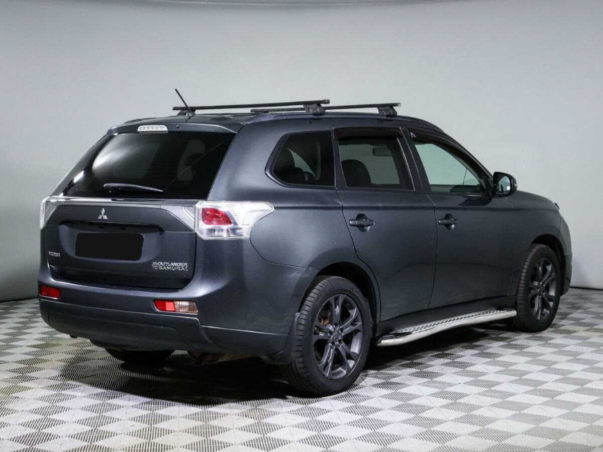 Mitsubishi Outlander с пробегом — 2013 год. Фото: #3