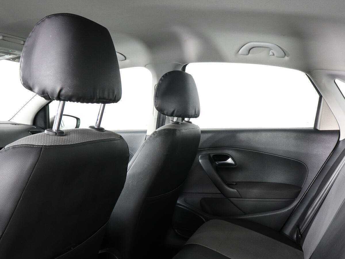 Volkswagen Polo с пробегом — 2019 год. Фото: #11