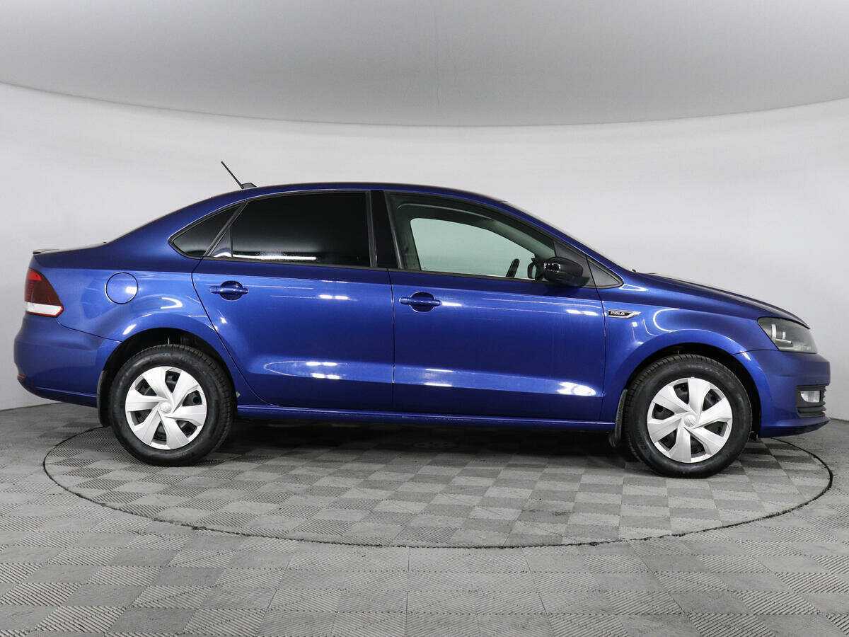 Volkswagen Polo с пробегом — 2018 год. Фото: #3