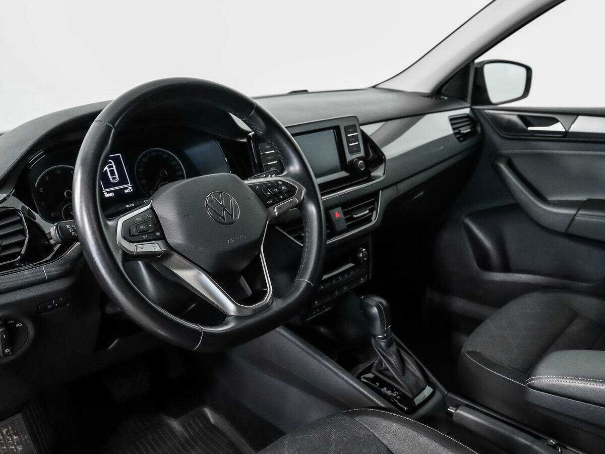 Volkswagen Polo с пробегом — 2020 год. Фото: #8