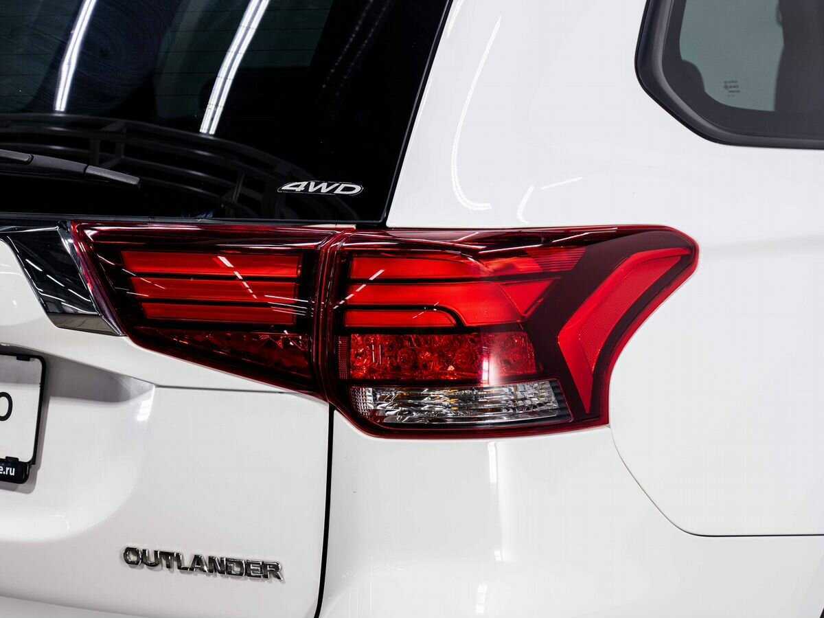 Mitsubishi Outlander с пробегом — 2016 год. Фото: #26