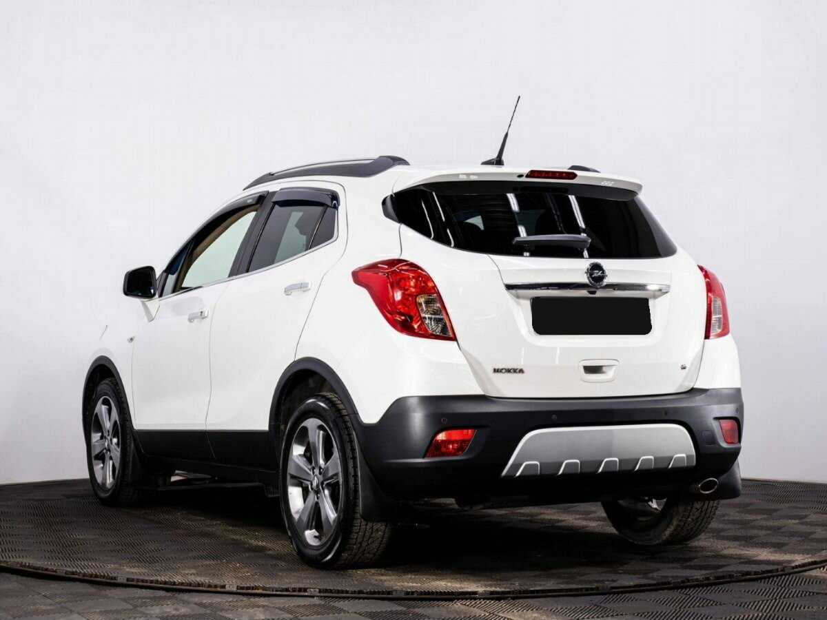 Opel Mokka с пробегом — 2014 год. Фото: #3