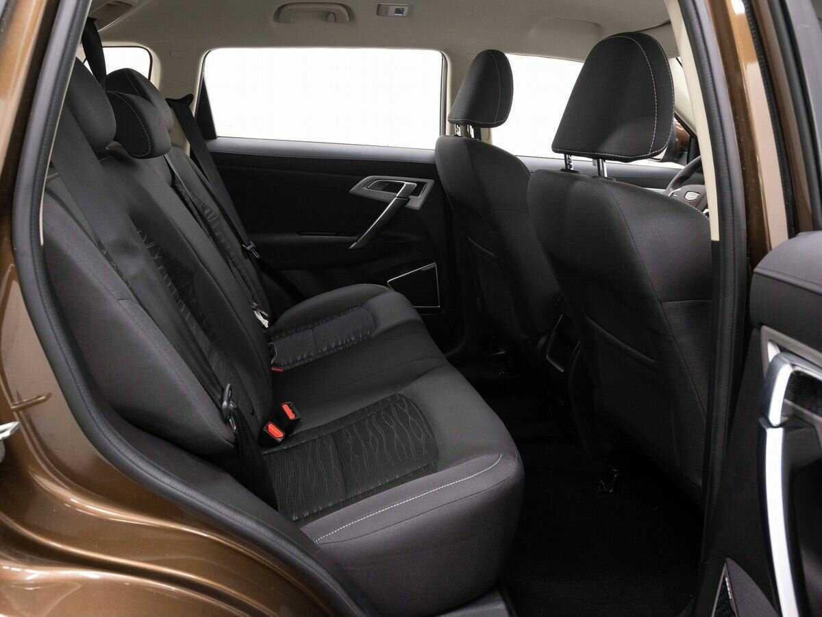 Geely Atlas с пробегом — 2020 год. Фото: #11