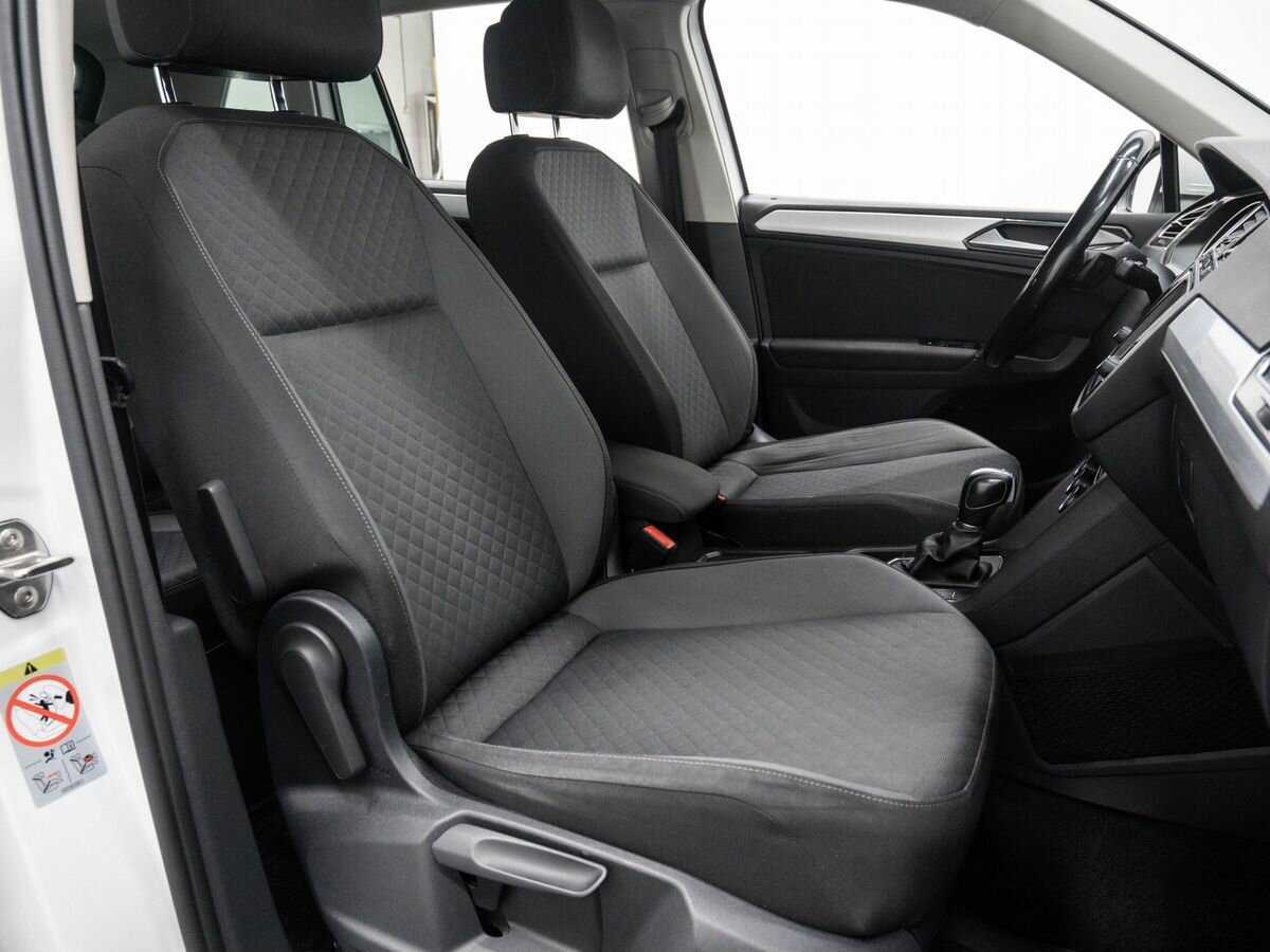 Volkswagen Tiguan с пробегом — 2017 год. Фото: #8