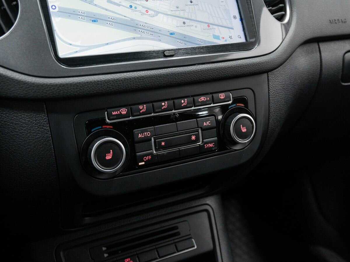 Volkswagen Tiguan с пробегом — 2013 год. Фото: #17
