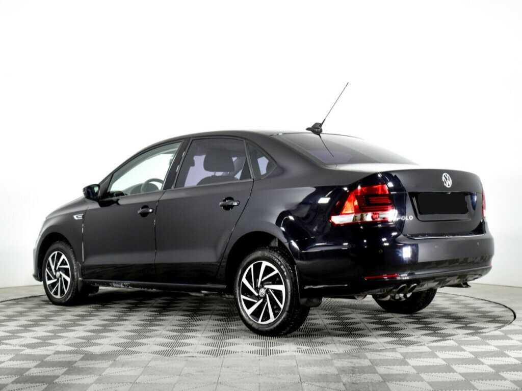 Volkswagen Polo с пробегом — 2018 год. Фото: #6