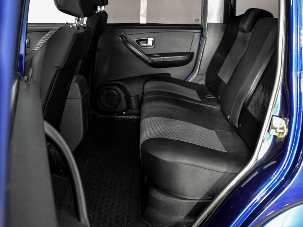 УАЗ Patriot с пробегом — 2015 год. Фото: #10