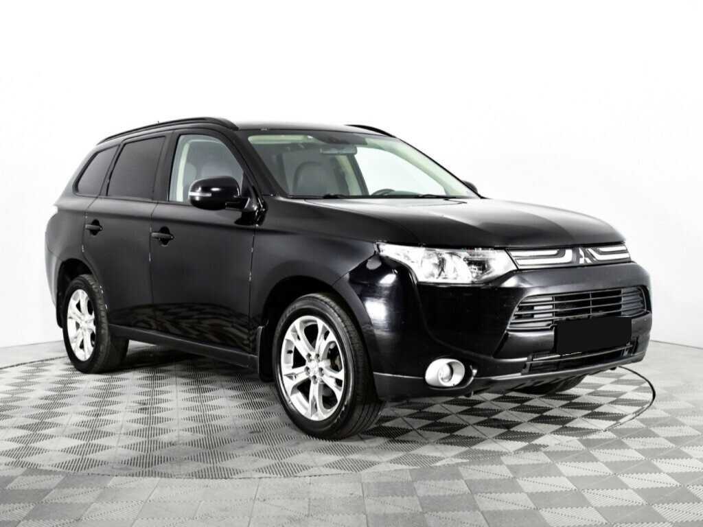 Mitsubishi Outlander с пробегом — 2012 год. Фото: #2