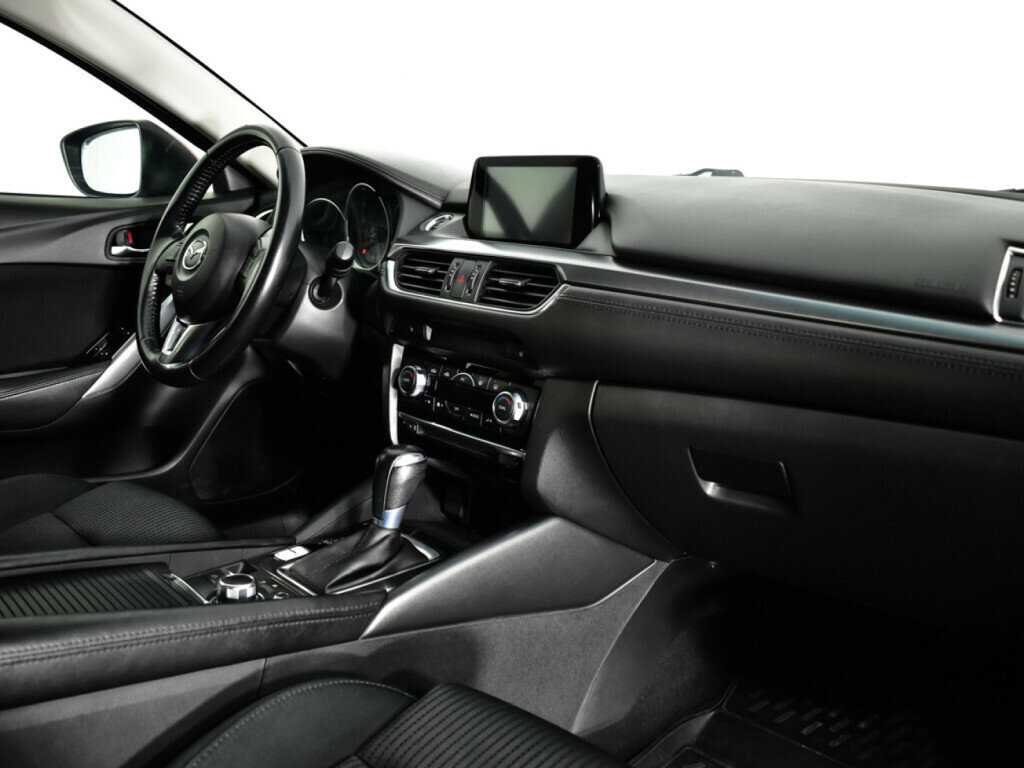 Mazda 6 с пробегом — 2016 год. Фото: #8