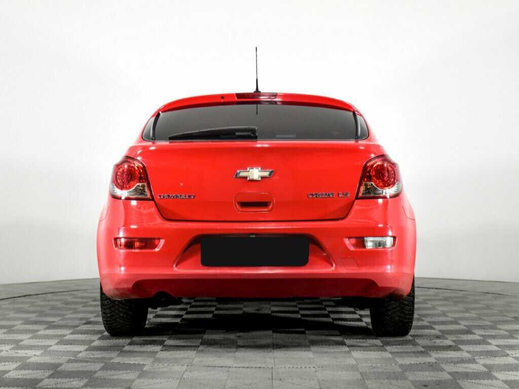 Chevrolet Cruze с пробегом — 2012 год. Фото: #4