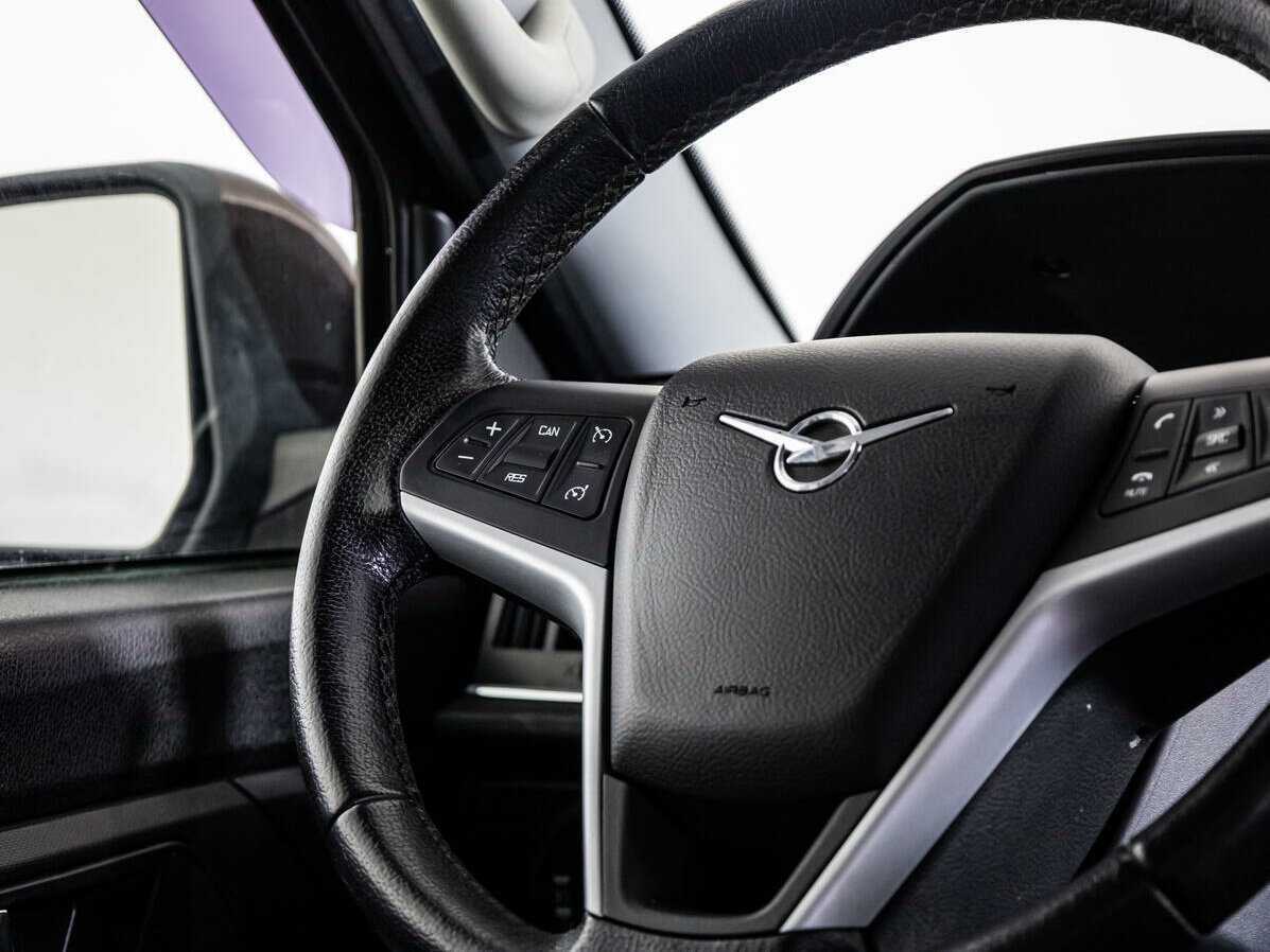 УАЗ Patriot с пробегом — 2019 год. Фото: #15