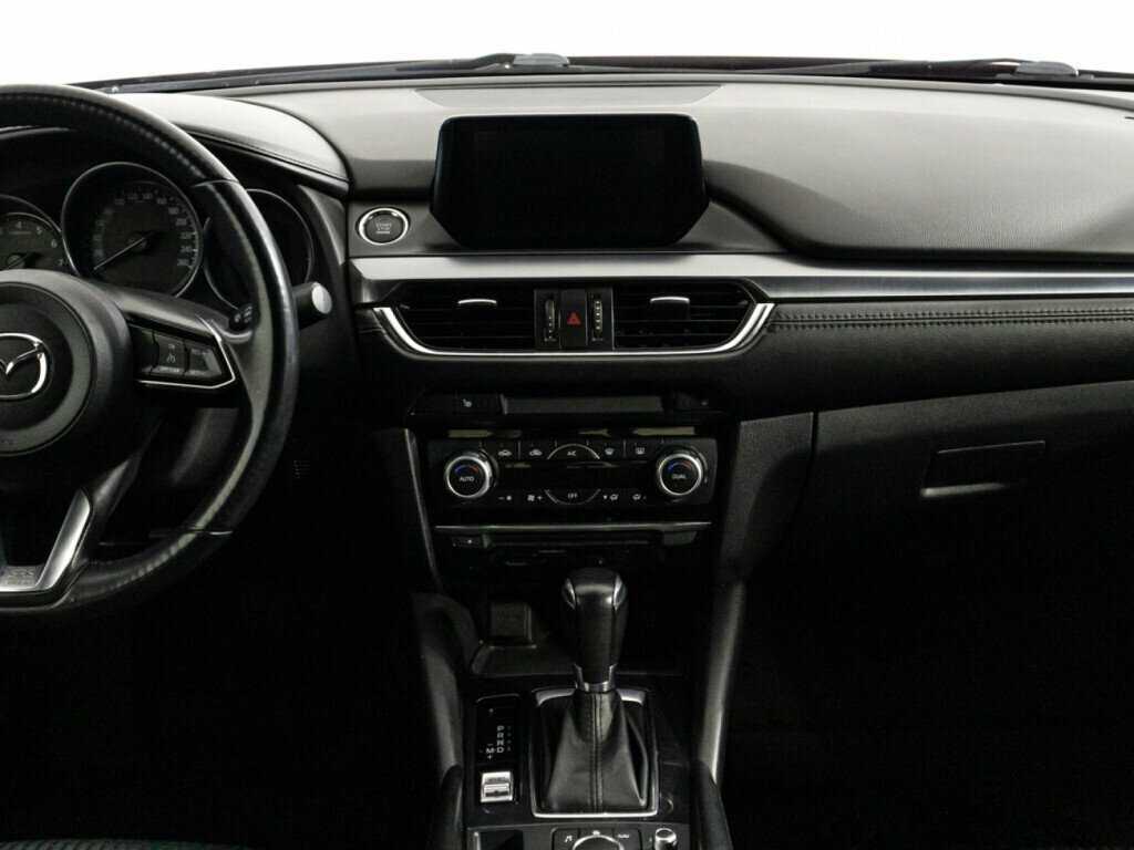 Mazda 6 с пробегом — 2018 год. Фото: #13
