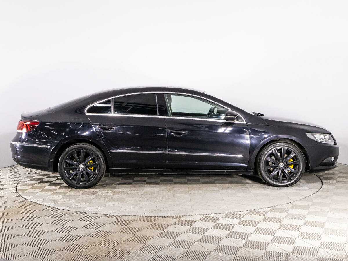 Volkswagen Passat CC с пробегом — 2013 год. Фото: #3