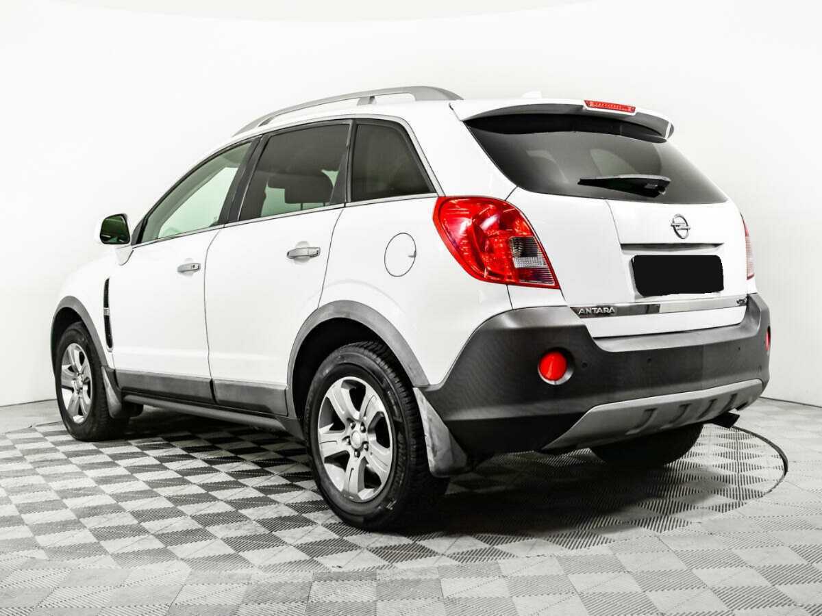 Opel Antara с пробегом — 2012 год. Фото: #6