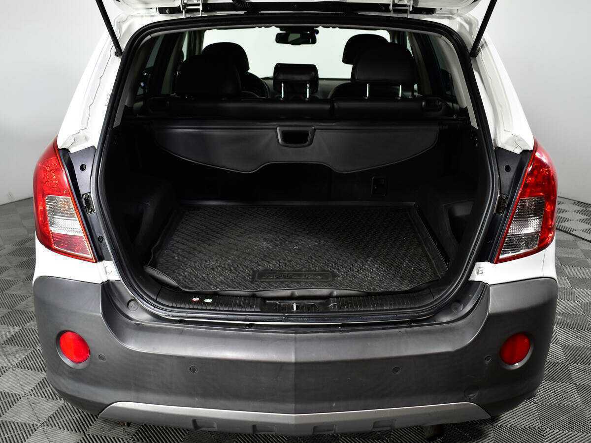 Opel Antara с пробегом — 2012 год. Фото: #14