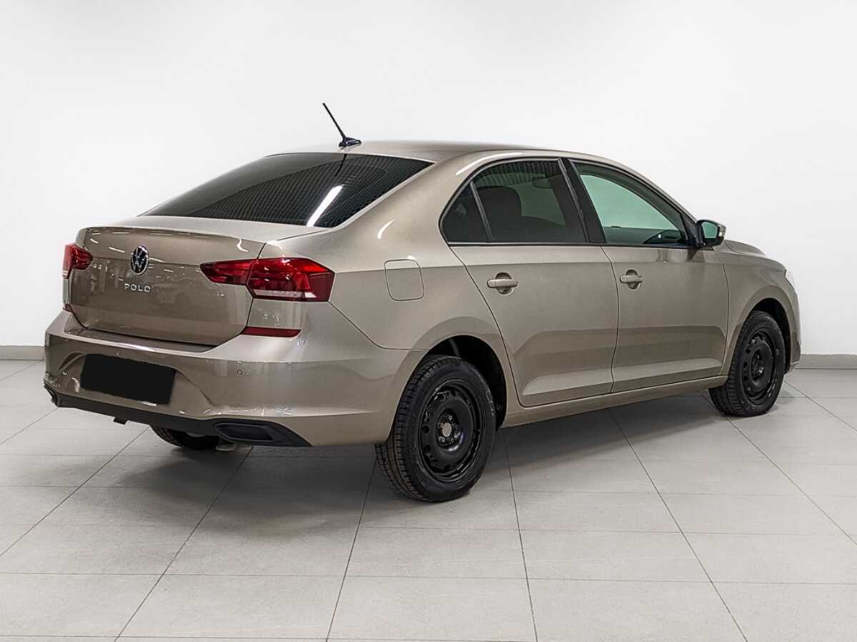 Volkswagen Polo с пробегом — 2021 год. Фото: #4