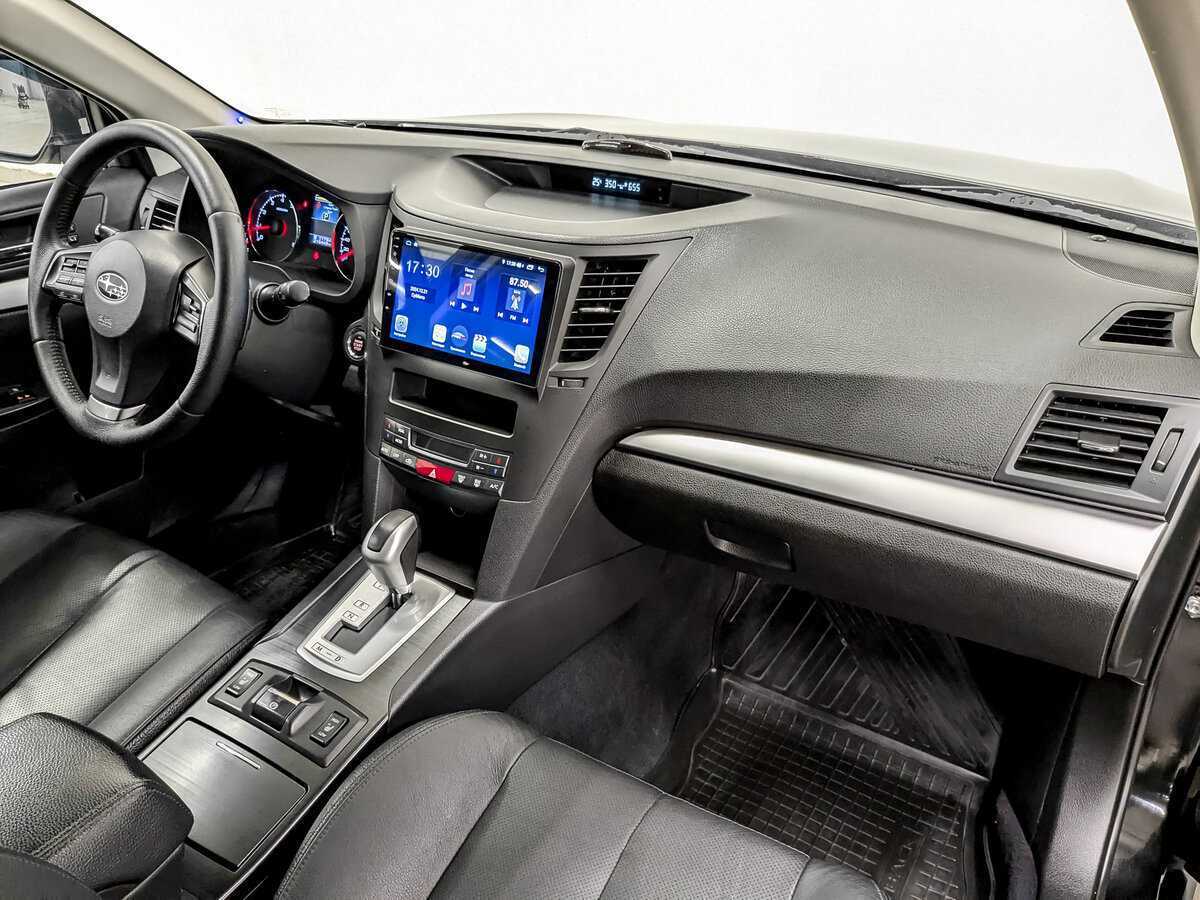 Subaru Outback с пробегом — 2013 год. Фото: #10