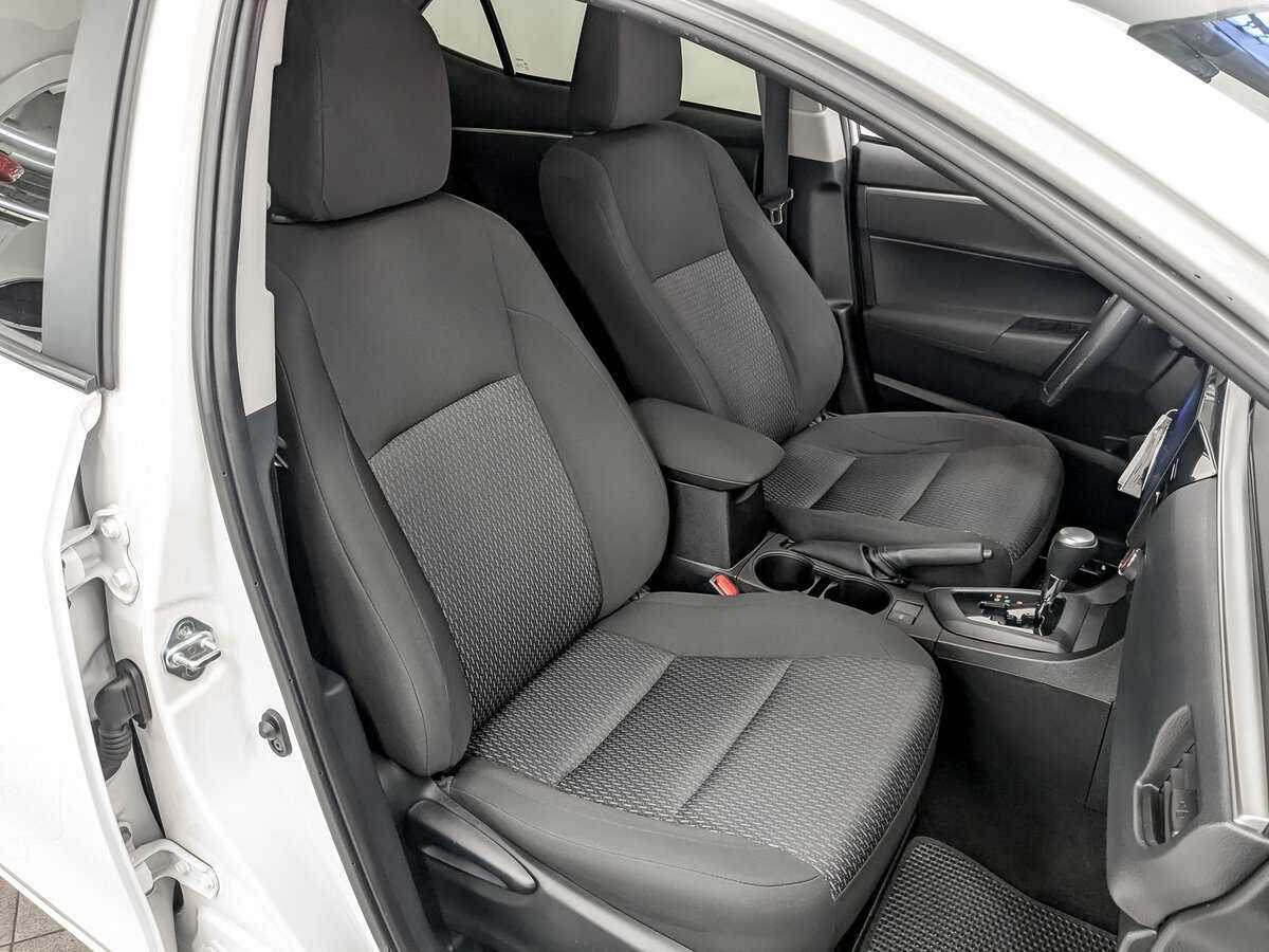 Toyota Corolla с пробегом — 2014 год. Фото: #22