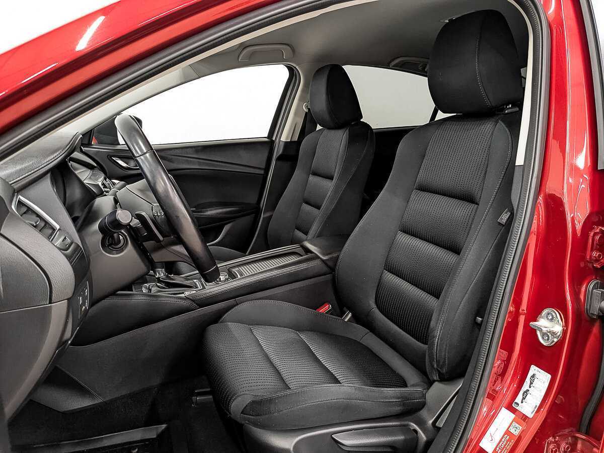 Mazda 6 с пробегом — 2018 год. Фото: #17