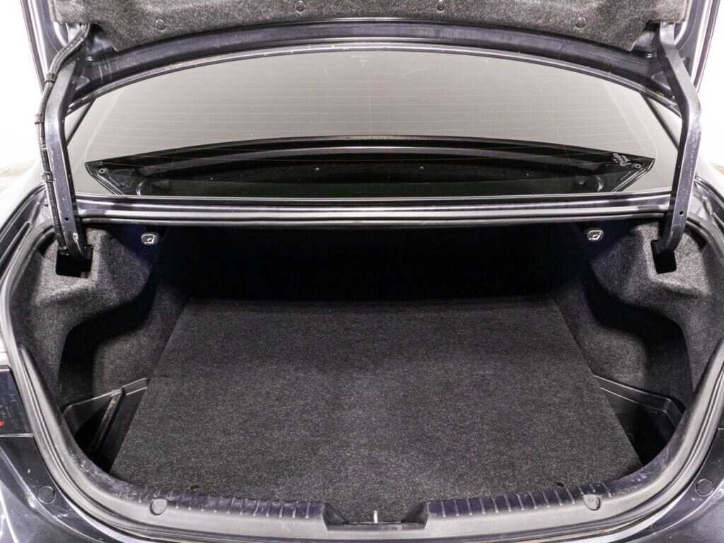 Mazda 6 с пробегом — 2014 год. Фото: #14