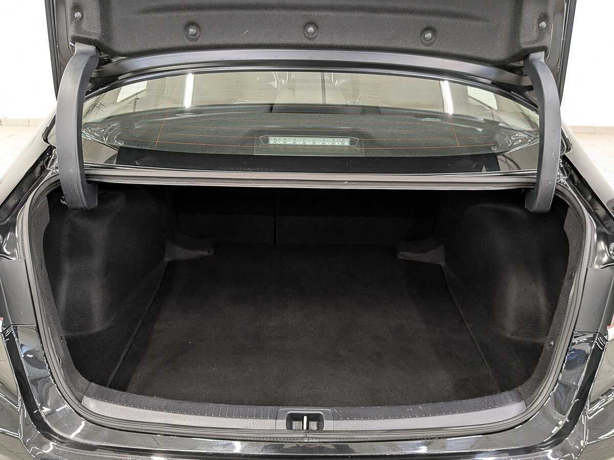 Toyota Corolla с пробегом — 2019 год. Фото: #9