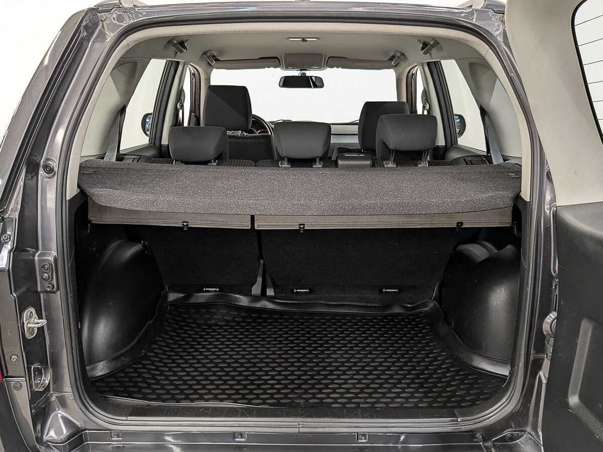 Suzuki Grand Vitara с пробегом — 2013 год. Фото: #9