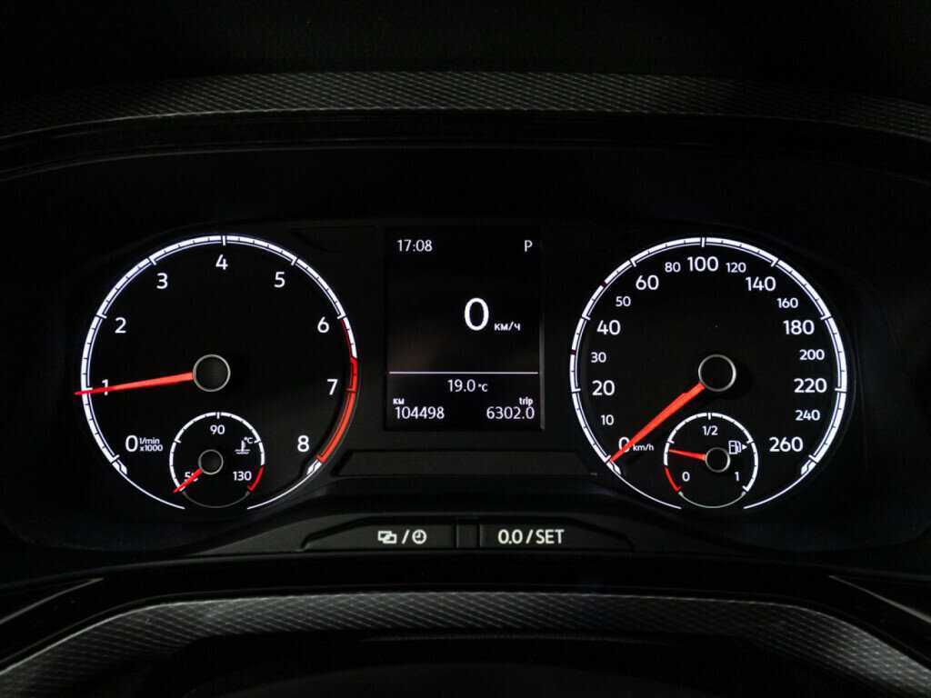 Volkswagen Polo с пробегом — 2021 год. Фото: #11